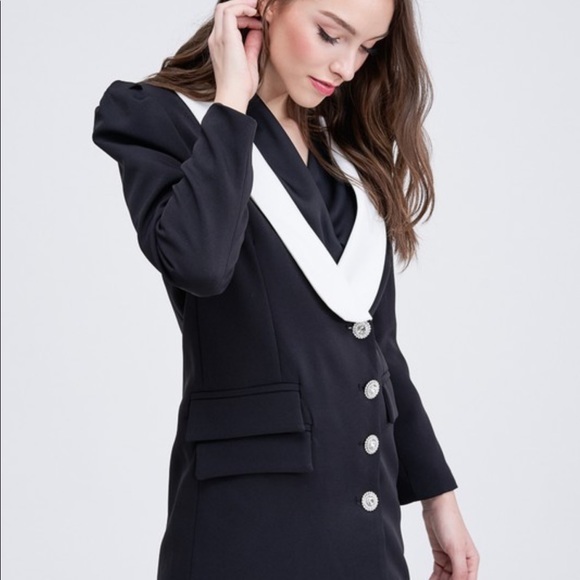 Classic Two-Tone Blazer - Picture 9 of 9